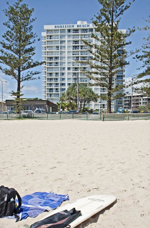 Burleigh Beach Tower - Accommodation Burleigh 15
