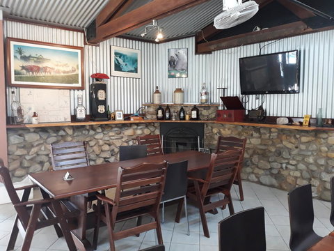 Speewah Country Tavern - Accommodation Burleigh 11