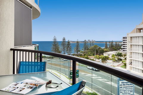 Alexandra On The Pacific - Accommodation Burleigh 0