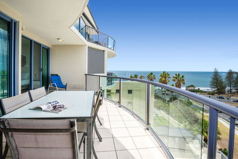 Alexandra On The Pacific - Accommodation Burleigh 5