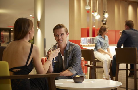 Holiday Inn Express Brisbane Central, An IHG Hotel - Accommodation Burleigh 33