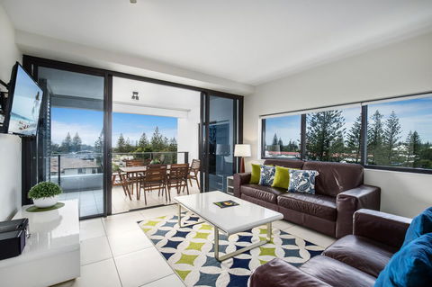 Ultra Broadbeach - Accommodation Burleigh 11
