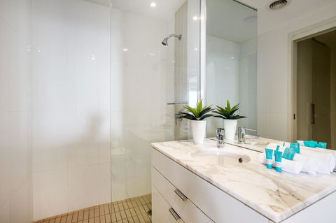 Ultra Broadbeach - Accommodation Burleigh 29