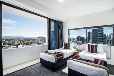 Ultra Broadbeach - Accommodation Burleigh 27
