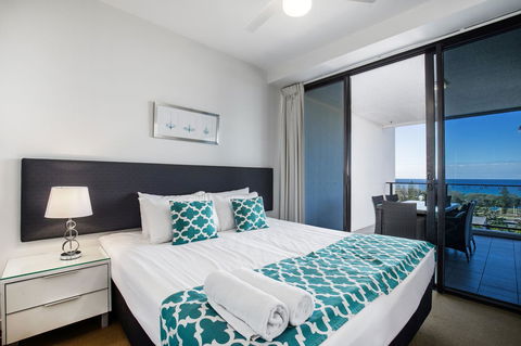 Ultra Broadbeach - Accommodation Burleigh 42