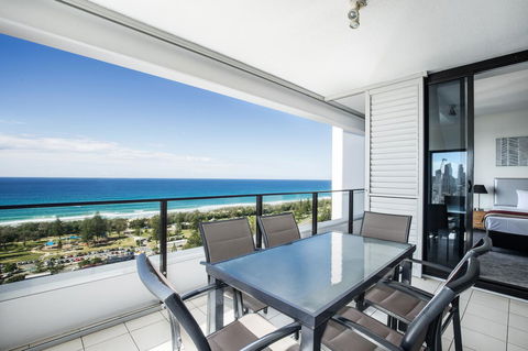 Ultra Broadbeach - Accommodation Burleigh 32