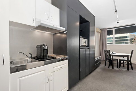 Ridge Apartment Hotel - Accommodation Burleigh 2