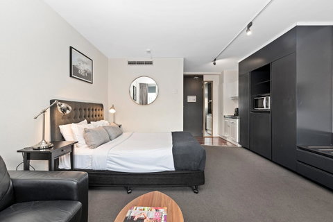 Ridge Apartment Hotel - Accommodation Burleigh 6