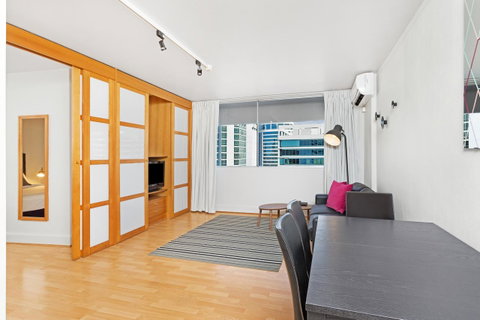 Ridge Apartment Hotel - Accommodation Burleigh 30
