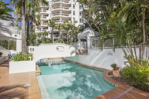 ULTIQA Burleigh Mediterranean Resort - Accommodation Burleigh 16