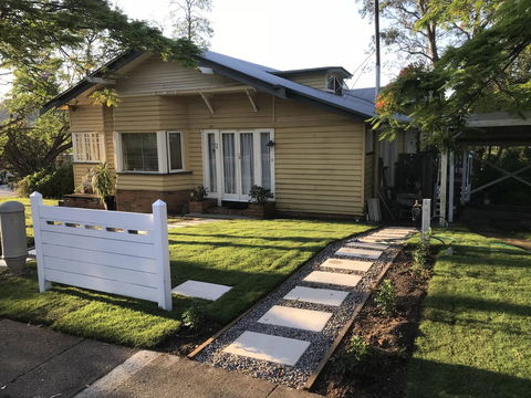 Halcyon On Bardon - Accommodation Burleigh 4