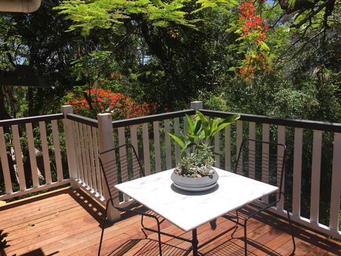 Halcyon On Bardon - Accommodation Burleigh 6