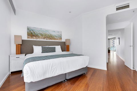 Pacific Views Resort - Accommodation Burleigh 15