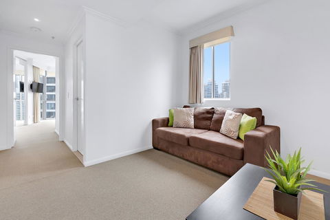 Pacific Views Resort - Accommodation Burleigh 29