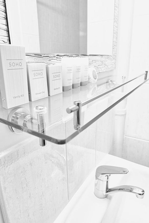 Soho Brisbane - Accommodation Burleigh 17