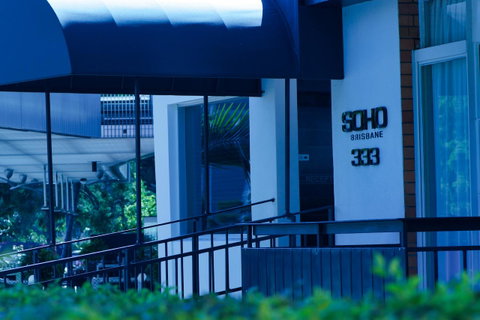 Soho Brisbane - Accommodation Burleigh 11