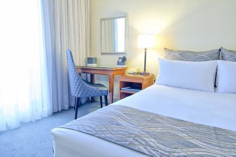 Soho Brisbane - Accommodation Burleigh 32