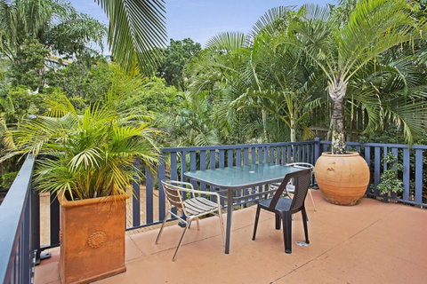 City Palms Brisbane - Accommodation Burleigh 34
