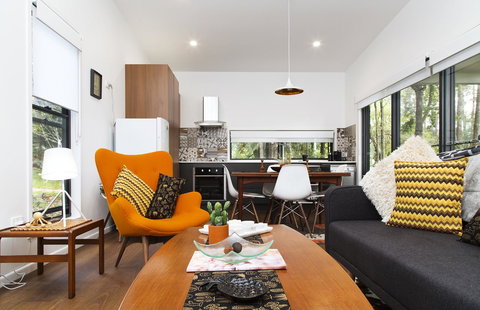 Bower 63 - Accommodation Burleigh 3