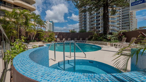 Norfolk Luxury Beachfront Apartments - Accommodation Burleigh 1