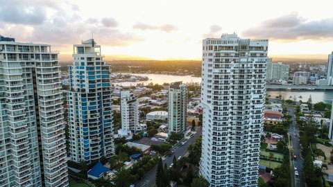 Oscar On Main Beach Resort - Accommodation Burleigh 13