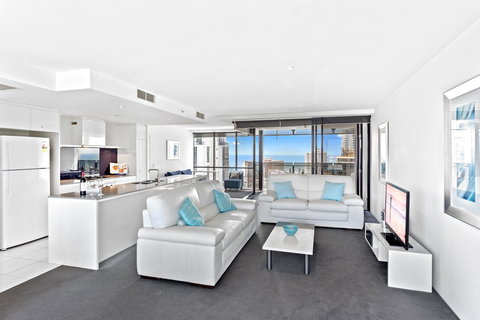 Holiday Holiday Circle On Cavill Apartments - Accommodation Burleigh 33