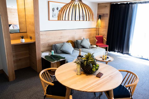 The Island Gold Coast - Accommodation Burleigh 14
