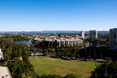 The Island Gold Coast - Accommodation Burleigh 22