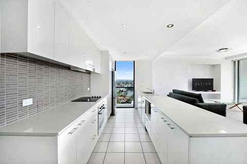 ULTIQA Freshwater Point Resort - Accommodation Burleigh 30