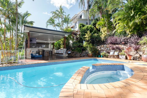 Private Guest Suite High On Currumbin Hill - Accommodation Burleigh 28