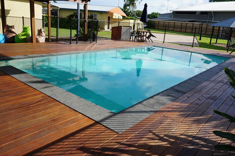 YAL Cairns - A Motel That Makes A Difference - Accommodation Burleigh 10