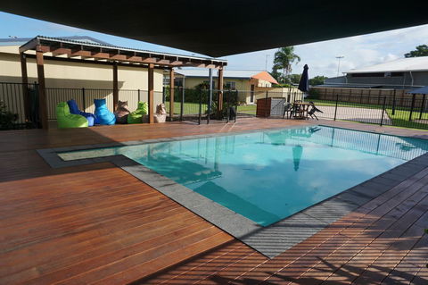 YAL Cairns - A Motel That Makes A Difference - Accommodation Burleigh 0