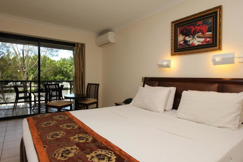 Novena Palms Motel - Accommodation Burleigh 11
