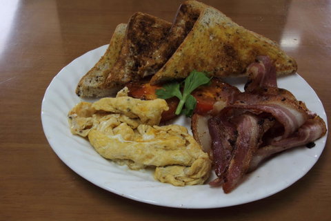 Novena Palms Motel - Accommodation Burleigh 29