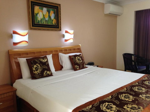 Novena Palms Motel - Accommodation Burleigh 10