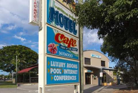 Novena Palms Motel - Accommodation Burleigh 24
