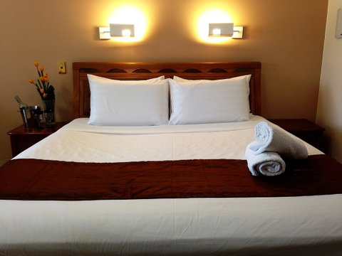 Novena Palms Motel - Accommodation Burleigh 12