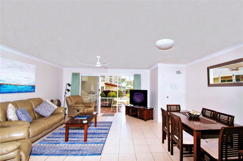 Key Largo Holiday Apartments - Accommodation Burleigh 12