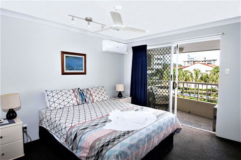 Key Largo Holiday Apartments - Accommodation Burleigh 2