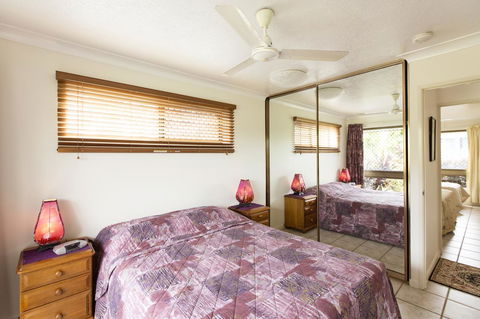 Marcol Place Holiday Apartments - Accommodation Burleigh 10
