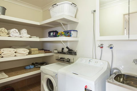 Marcol Place Holiday Apartments - Accommodation Burleigh 18