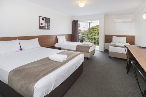 Sunshine Beach Resort - Accommodation Burleigh 6