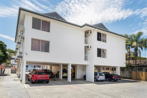 Sunshine Beach Resort - Accommodation Burleigh 13