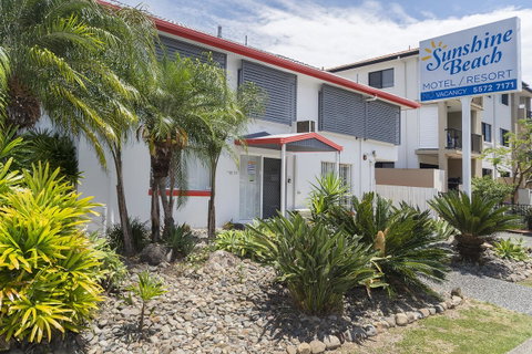 Sunshine Beach Resort - Accommodation Burleigh 3