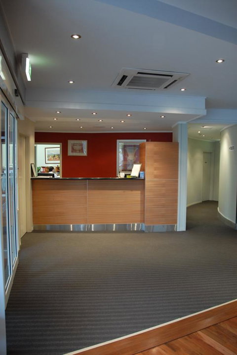 Madison Tower Mill Hotel - Accommodation Burleigh 3
