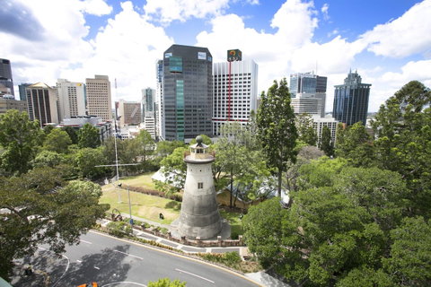 Madison Tower Mill Hotel - Accommodation Burleigh 13