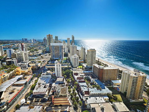 Number 1 H Residences - WiFi, Parking & More By Gold Coast Holidays - Accommodation Burleigh 22