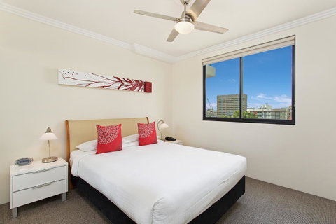 Republic Apartments Brisbane City - Accommodation Burleigh 5
