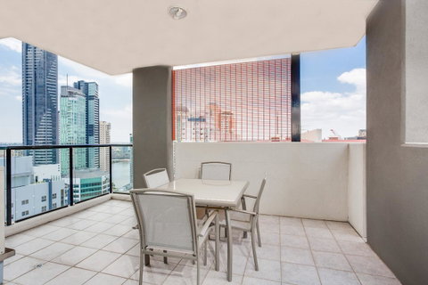 Republic Apartments Brisbane City - Accommodation Burleigh 15