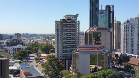 Republic Apartments Brisbane City - Accommodation Burleigh 33